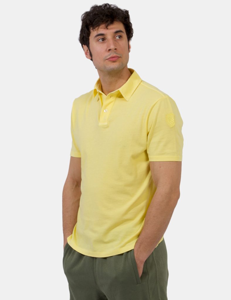 Polo Blauer Giallo - Polo classica in total giallo pastello. La vestibilità è morbida e pratica con bottoni ad asola ad alte
