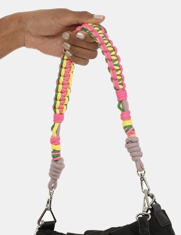 Borsa Desigual nero - COMPOSIZIONE E VESTIBILITÀ:100% poliestereCONSIGLI DI STILE:Borsa Desigual a palloncino in total black