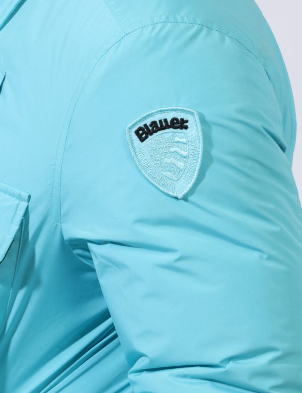 Giacca Blauer Azzurro - Giacca simil giubbino leggero in total azzurro tiffany. Presenti tasche a taglio trasversale con chi
