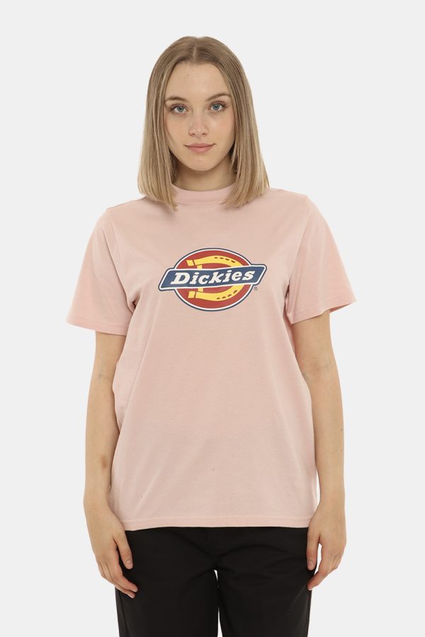 T-shirt Dickies rosa - COMPOSIZIONE E VESTIBILITÀ:100% cotoneLa modella è alta 170 cm e indossa la taglia S. La vestibilità