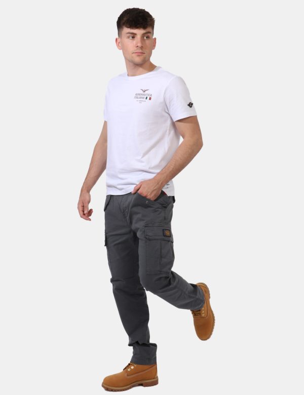 Pantaloni Aeronautica Italiana Grigio - Pantaloni in total grigio piombo arricchiti da numerose tasche con taglio diverso, c