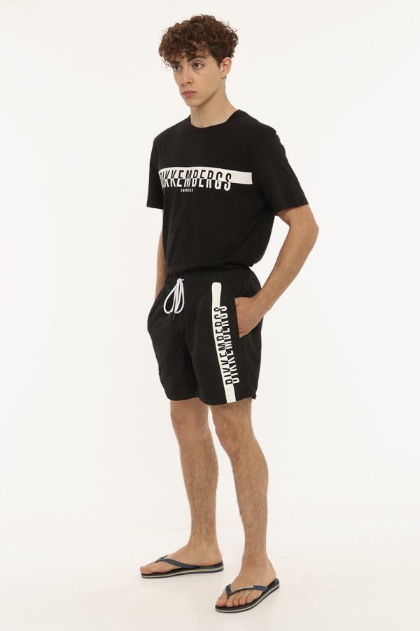 Costume Bikkembergs nero a pantaloncino con logo - COMPOSIZIONE E VESTIBILITÀ:100% poliestereIl modello è alto 175 cm e indo