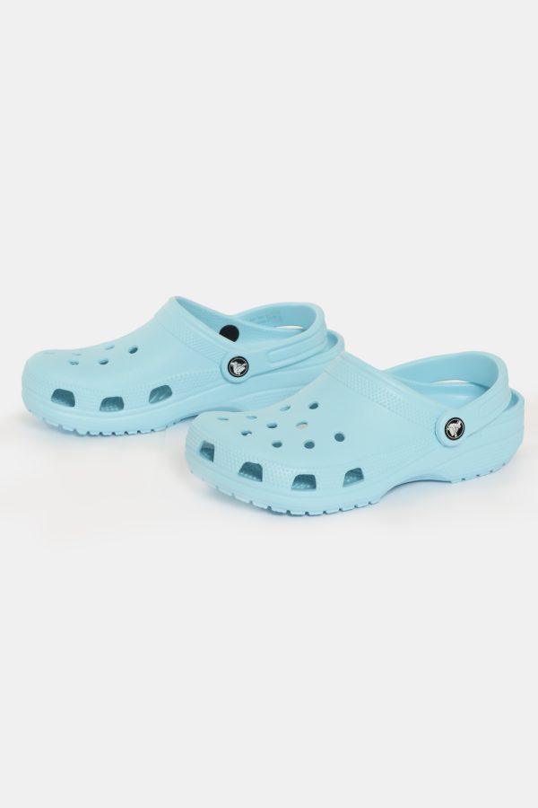 Ciabatte Crocs azzurro - COMPOSIZIONE E VESTIBILITÀ:Altre materieLa modella calza il numero 5 corrispondente alla taglia ita