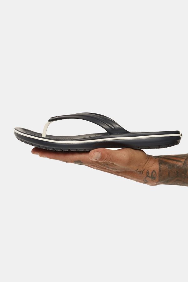 Infradito Crocs blu - COMPOSIZIONE E VESTIBILITÀ:Altre materieIl modello calza la taglia 10 corrispondente al numero 43/44 i