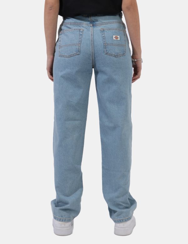 Jeans Dickies Jeans - Jeans in total blu denim light con tasche sagomate sul fronte e tasche a toppa sul retro. La vestibili