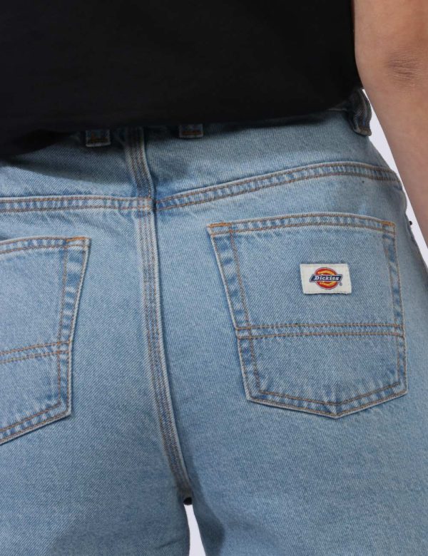 Jeans Dickies Jeans - Jeans in total blu denim light con tasche sagomate sul fronte e tasche a toppa sul retro. La vestibili