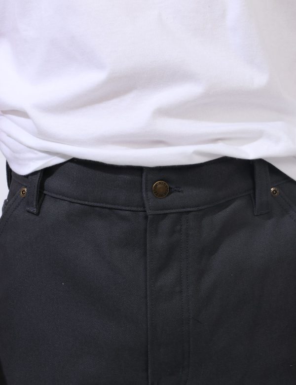 Pantaloni Dickies Grigio - Pantaloni in simil jeans ed in total grigio intenso. Presenti tasche sagomate e tasche a toppa in
