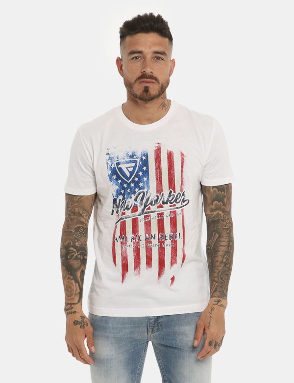 T-shirt Fred Mello bianco - COMPOSIZIONE E VESTIBILITÀ:100% cotoneIl modello è alto 178 cm e indossa la taglia L. La vestib