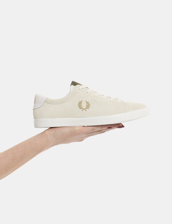 Scarpe Fred Perry grigio chiaro - COMPOSIZIONE E VESTIBILITÀ:composzioneIl modello calza il numero 6.5 e la calzata è regola