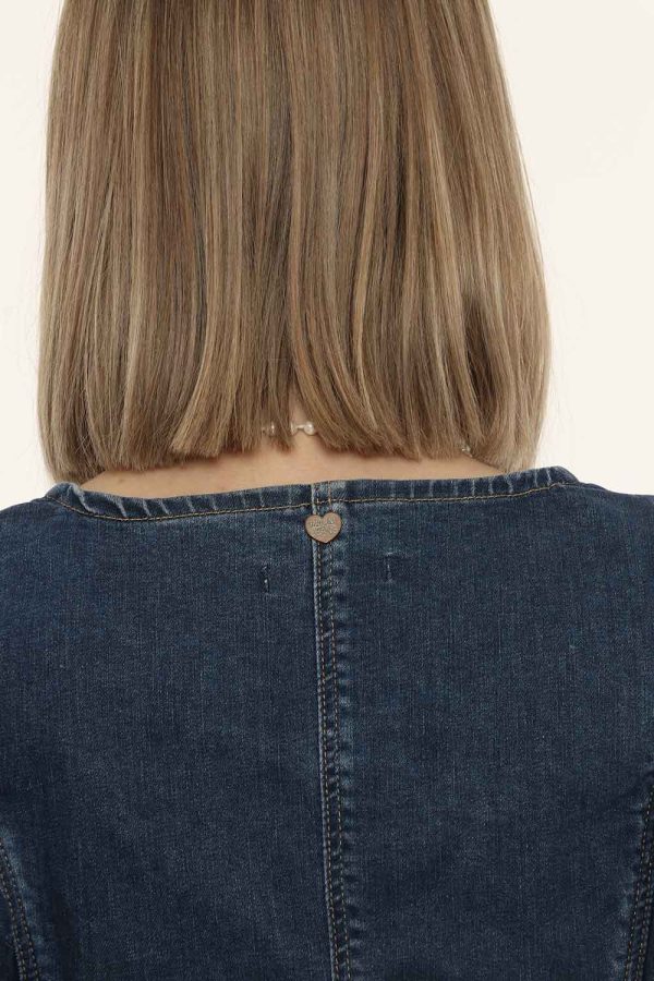 Vestito Fracomina denim - COMPOSIZIONE E VESTIBILITÀ:91% cotone 7% poliestere 2% elastaneLa modella è alta 170 cm e indossa