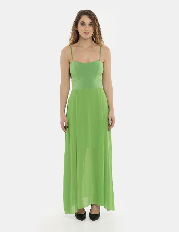 Vestito Vougue verde - COMPOSIZIONE E VESTIBILITÀ:95% poliestere 5% elastaneLa modella è alta 170 cm e indossa la taglia S.