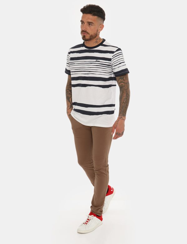 Pantalone Fifty Four marrone - COMPOSIZIONE E VESTIBILITÀ:97% cotone 3% elastaneIl modello è alto 178 cm e indossa la taglia