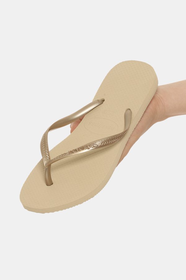 Infradito Havaianas beige - COMPOSIZIONE E VESTIBILITÀ:Altre materieScarpa in gomma. Il numero di scarpa indicato è brasilia
