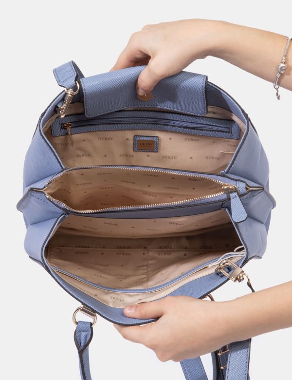 Borsa Guess Azzurro - Borsa a tracolla semirigida di medie dimensioni in simil pelle ed in total azzurro. La bag si compone