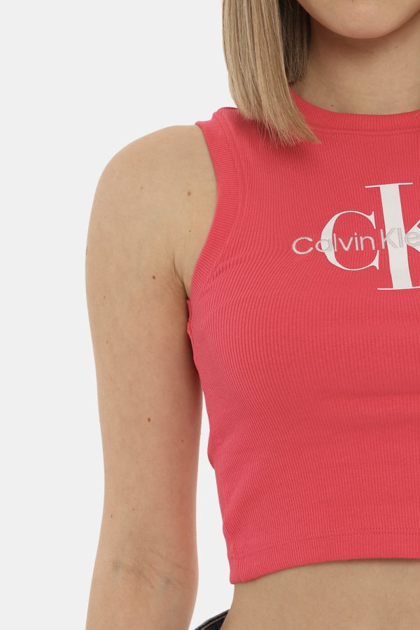 Top Calvin Klein rosa - COMPOSIZIONE E VESTIBILITÀ:94% cotone 6% elastaneLa modella è alta 170 cm e indossa la taglia S. La