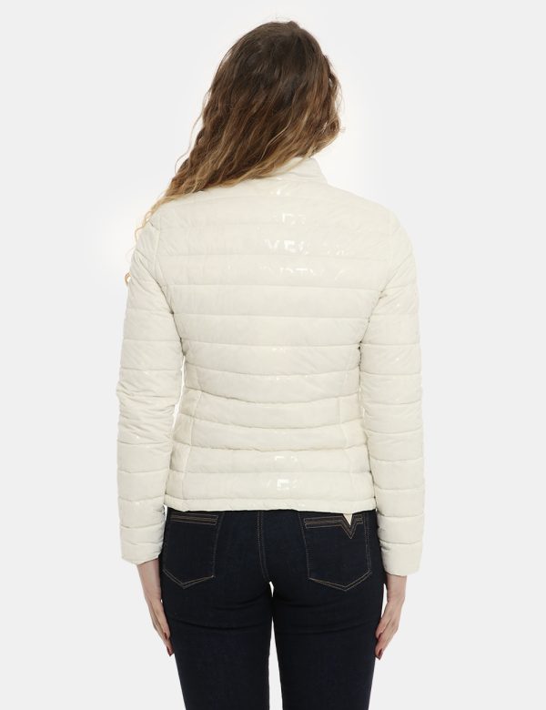Giacca Yes Zee piumino bianco - COMPOSIZIONE E VESTIBILITÀ:100% poliammidicaLa modella è alta 170 cm e indossa la taglia S.