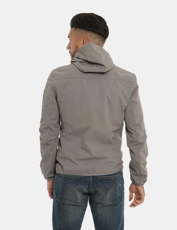 Giacca Yes Zee grigio - COMPOSIZIONE E VESTIBILITÀ:100% poliestereIl modello è alto 178 cm e indossa la taglia L. La vestibi
