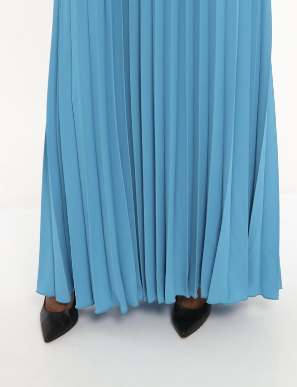 Vestito Vougue azzurro - COMPOSIZIONE E VESTIBILITÀ:96% poliestere 4% elastaneLa modella è alta 170 cm e indossa la taglia S