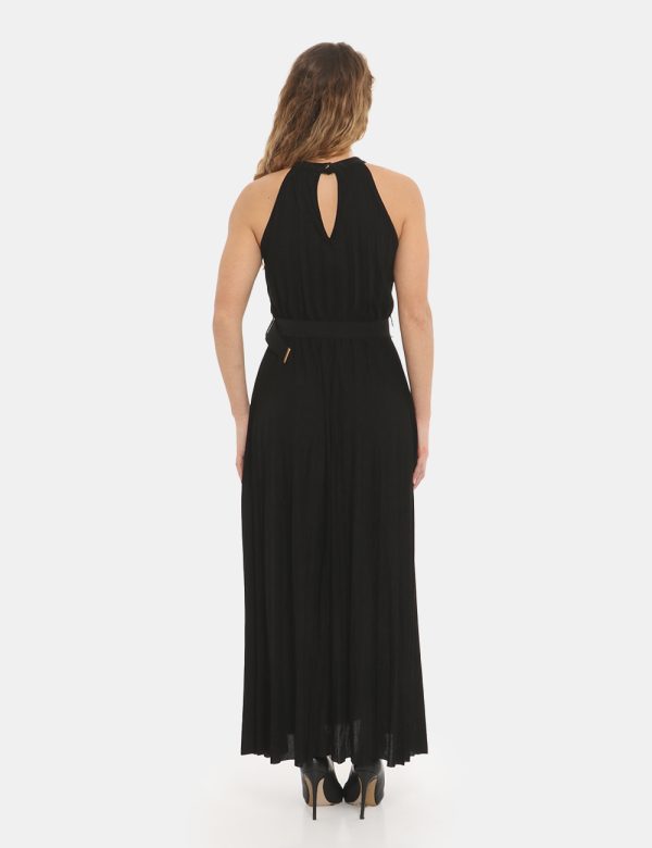 Vestito Vougue nero - COMPOSIZIONE E VESTIBILITÀ:70% viscosa 13% nylon 13% poliestere 4% elastaneLa modella è alta 170 cm e