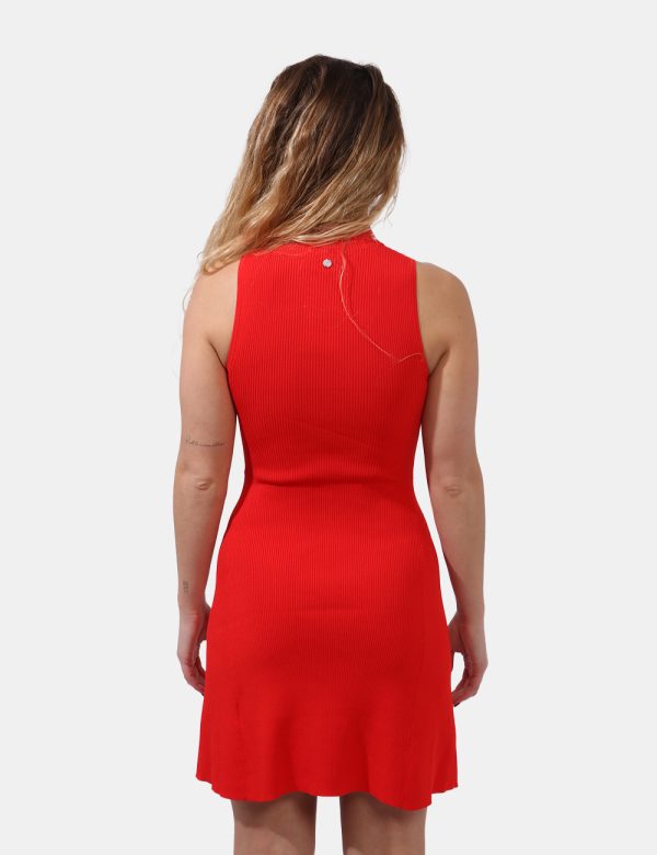 Abito Desigual Rosso - Vestito corto a giromanica e collo alto in total rosso scarlatto. Il capo si presenta a costina con g