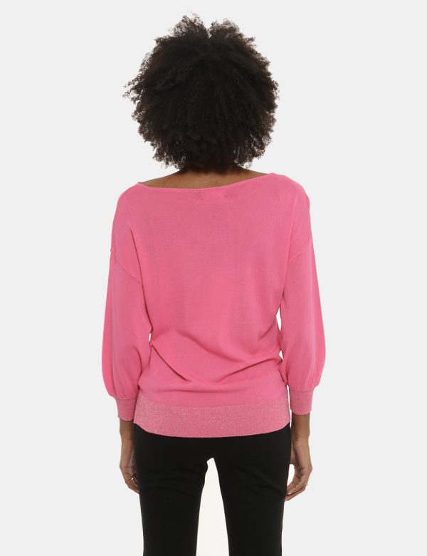 Maglia Yes Zee rosa - COMPOSIZIONE E VESTIBILITÀ:65% viscosa 35% nylonLa modella è alta 170 cm e indossa la taglia S. La ves
