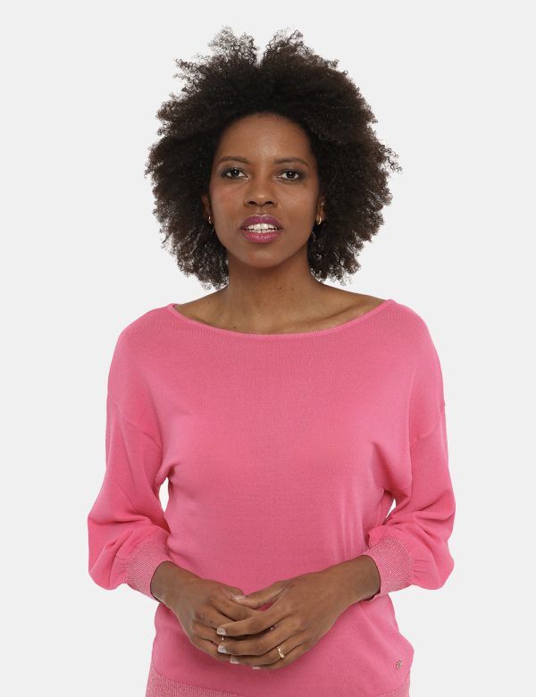 Maglia Yes Zee rosa - COMPOSIZIONE E VESTIBILITÀ:65% viscosa 35% nylonLa modella è alta 170 cm e indossa la taglia S. La ves