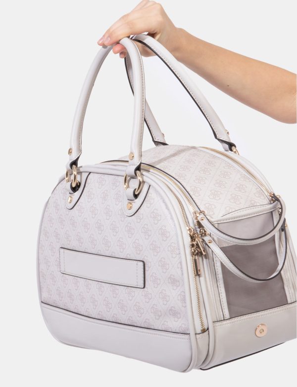 Borsa Guess Grigio - Borsa modello trasportino da animali di piccola taglia, in total grigio chiaro con logo brand stampato
