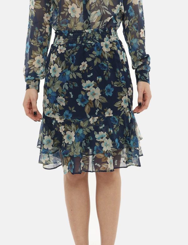 Gonna Guess fantasia floreale - COMPOSIZIONE E VESTIBILITÀ:100% poliestere La modella è alta 170 cm e indossa la taglia S. L