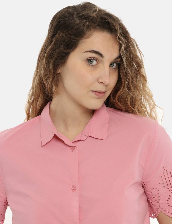 Camicia Pepe Jeans rosa - COMPOSIZIONE E VESTIBILITÀ:100% cotoneLa modella è alta 170 cm e indossa la taglia S. La vestibili