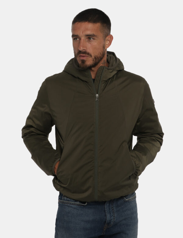 Piumino Colmar verde - COMPOSIZIONE E VESTIBILITÀ:esterno 92% poliestere 8% elastan fodera 97% poliestere 3% elastan imbotti