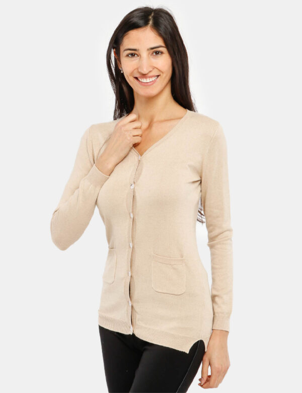 Maglione Maison Du Cachemire con bottoni - 40% lana 20% cotone 20% viscosa 10% poliammide 10% cachemireLa modella indossa la