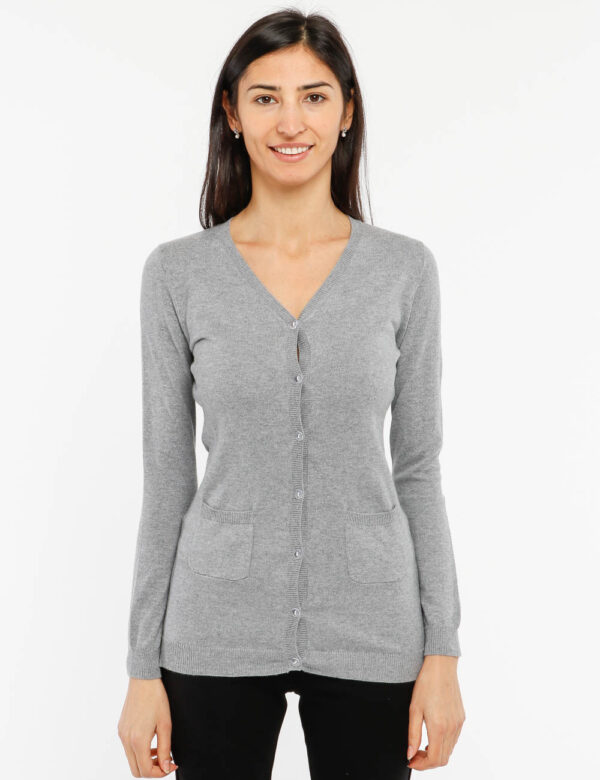 Maglione Maison Du Cachemire con bottoni - 40% lana 20% cotone 20% viscosa 10% poliammide 10% cachemireLa modella indossa la