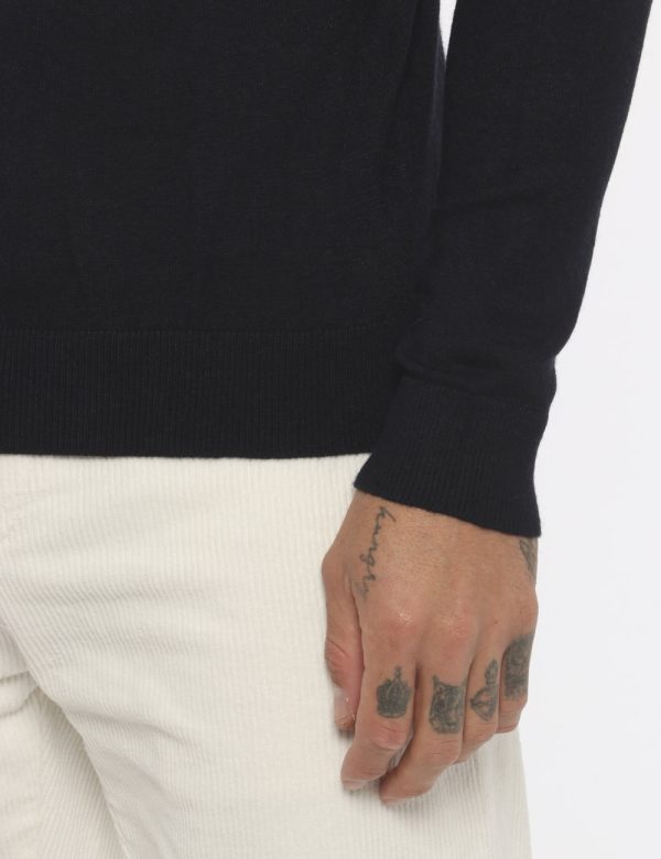 Maglia Maison du Cachemire blu - COMPOSIZIONE E VESTIBILITÀ:40% lana 20% cotone 20% viscosa 10% poliamide 10% cachemireIl mo