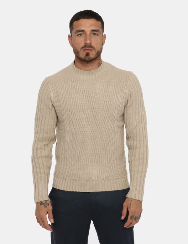 Maglione Maison du Cachemire beige - COMPOSIZIONE E VESTIBILITÀ:40% lana 20% cotone 20% viscosa 10% poliamide 10% cachemireI