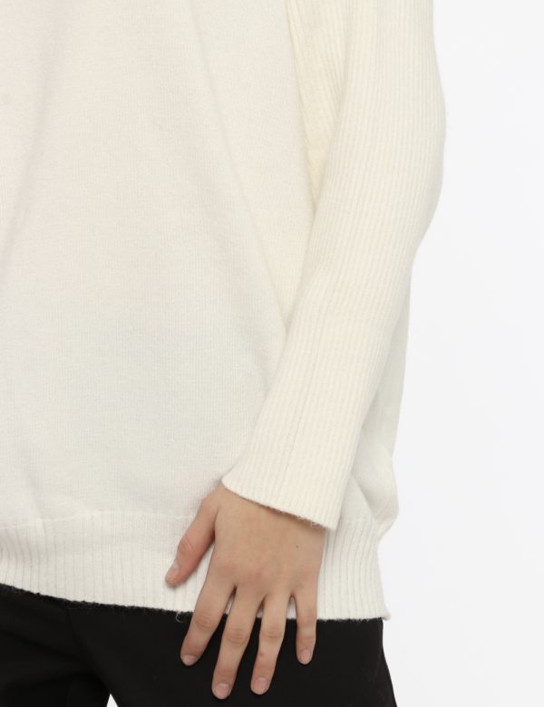 Maglione Maison du Cachemire dolcevita bianco - COMPOSIZIONE E VESTIBILITÀ:40% lana 20% cotone 20% viscosa 10% poliamide 10%