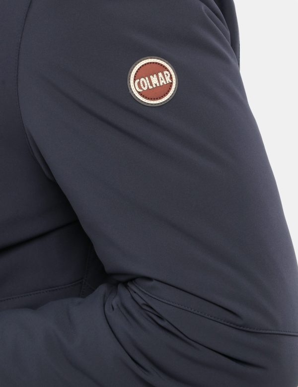 Piumino Colmar con tasche zip - Est: 100% poliammide - Fodera: 100% poliestere - imbot: 93% piumino d'oca 7% piuma d'ocaIl m