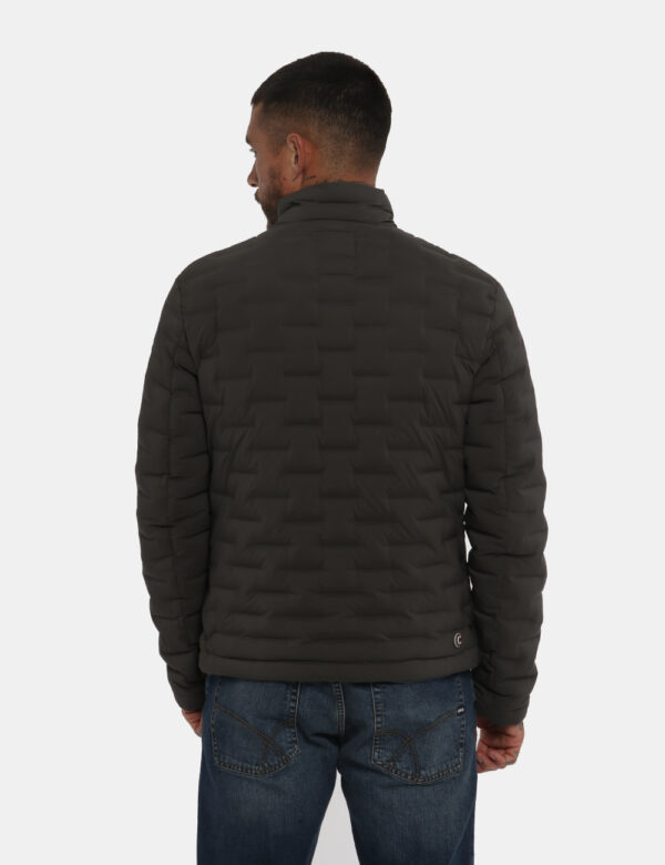 Piumino Colmar verde - COMPOSIZIONE E VESTIBILITÀ:90% poliestere 10% elastan 90% piumino anatra 10% piuma anatraIl modello è