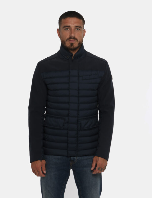 Piumino Colmar blu - COMPOSIZIONE E VESTIBILITÀ:100% poliestere 90% piumino anatra 10% piuma anatraIl modello è alto 178 cm