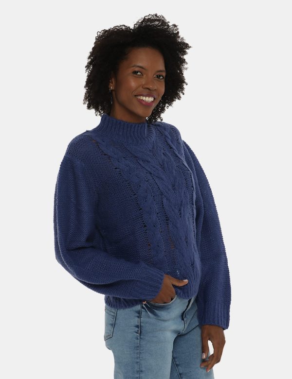 Maglione Maison Du Cachemire a girocollo lavorato a trecce - 50% lana 20% acrilico 20% poliammide 10% mohairLa modella indos