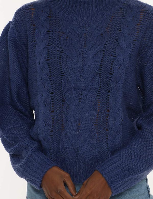 Maglione Maison Du Cachemire a girocollo lavorato a trecce - 50% lana 20% acrilico 20% poliammide 10% mohairLa modella indos