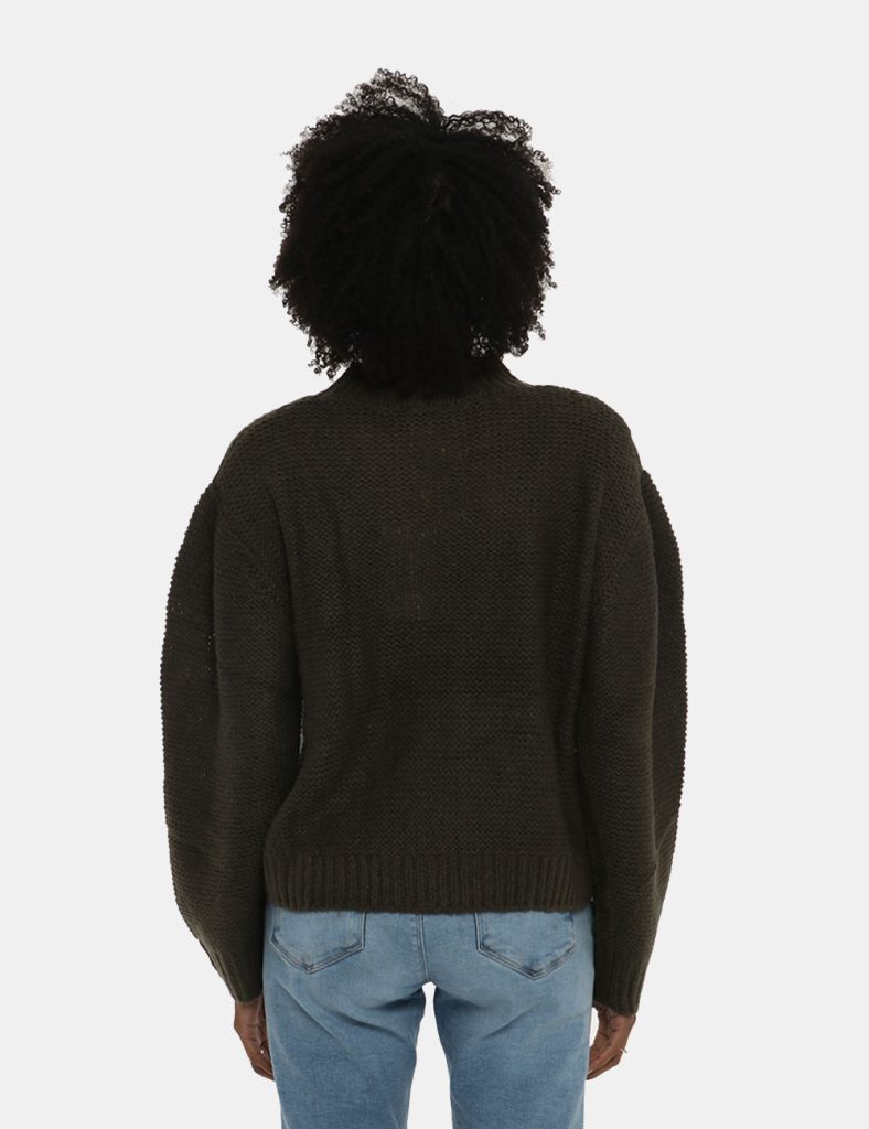 Maglione Maison Du Cachemire a girocollo lavorato a trecce - 50% lana 20% acrilico 20% poliammide 10% mohairLa modella indos