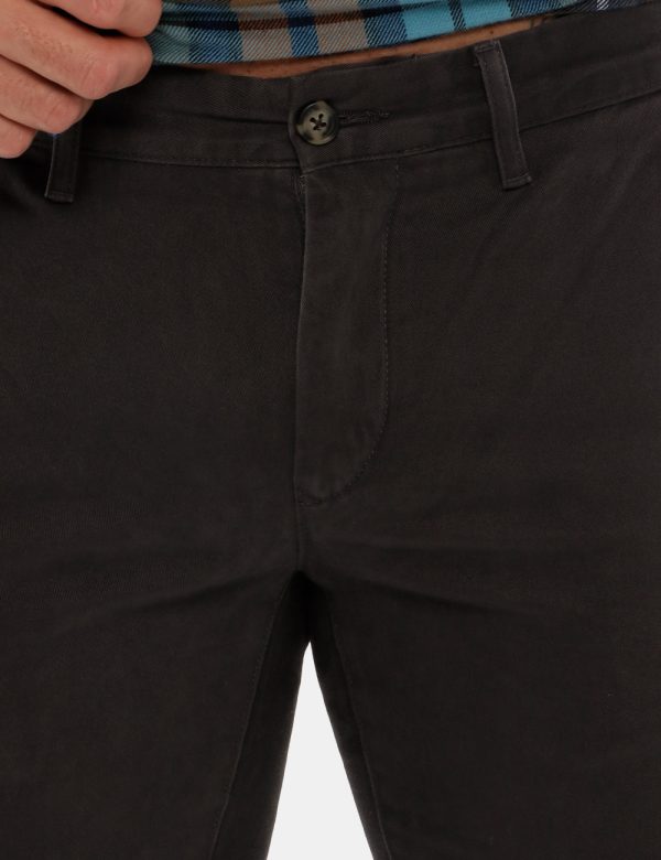 Pantalone Ganta gamba dritta - 98% cotone 2% elastanIl modello indossa la taglia L e la vestibilità del capo è regolare. Vit