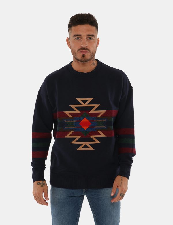 Maglia Gant con stampa geometrica - 100% cotoneIl modello indossa la taglia L e la vestibilità del capo è regolare. Spalle: