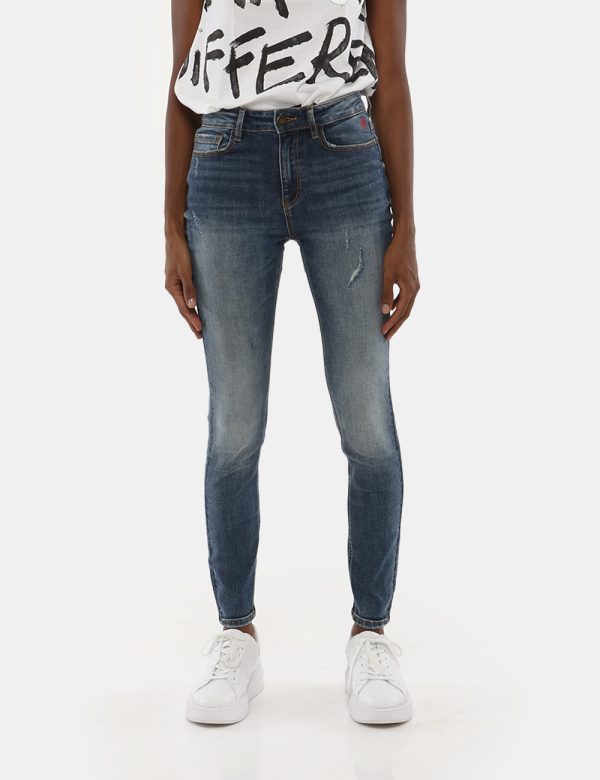 Jeans Desigual skinny - 90% Cotone 8% Elastomultiester 2% ElastanLa modella indossa la taglia S è alta 170 cm e la vestibili