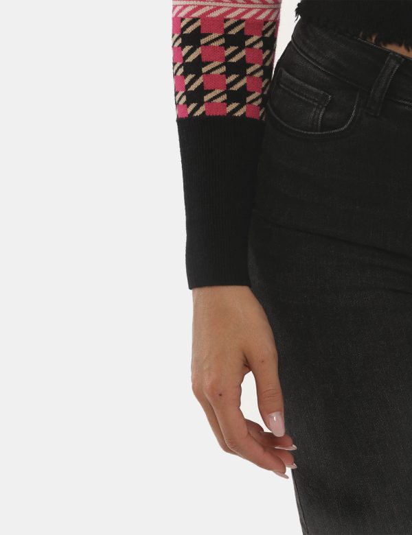 Maglione Desigual Geometrico Animalier - 50% Viscosa 30% Poliestere 20% PoliammideLa modella indossa la taglia S è alta 170