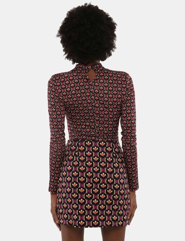 Body Desigual fantasia - 95% poliestere 5% elastinaLa modella indossa la taglia S ed è alta 168 cm e la vestibilità è regola