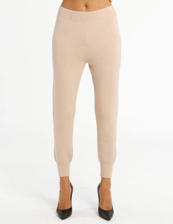 Pantalone Rue De Clerie in maglia - 50% viscosa 27% poliestere 23% poliammideLa modella indossa la taglia S ed è alta 178 cm