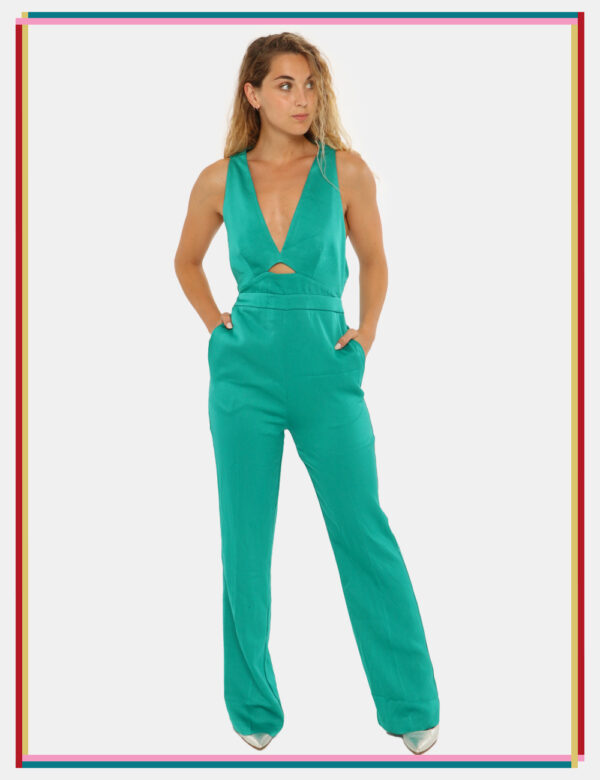 Tuta Guess by Marciano verde - COMPOSIZIONE E VESTIBILITÀ:83% acetato 17% poliestereLa modella è alta 170 cm e indossa la ta