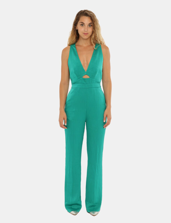 Tuta Guess by Marciano verde - COMPOSIZIONE E VESTIBILITÀ:83% acetato 17% poliestereLa modella è alta 170 cm e indossa la ta