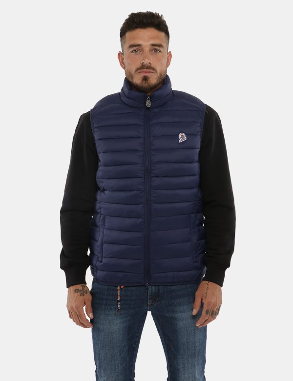 Piumino Invicasmaicato - Composizione esterna: 100% poliammide - imbottitura: 100% poliestereIl modello indossa la taglia L